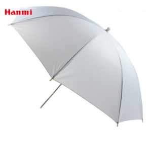 Bílý studiový deštník na focení Hanmi