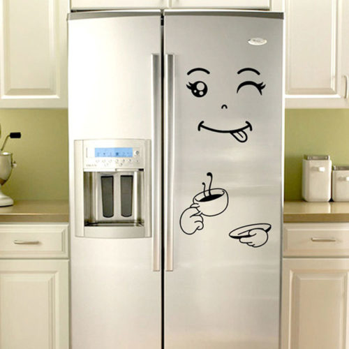 Vtipná dekorační samolepka na chladničku - D