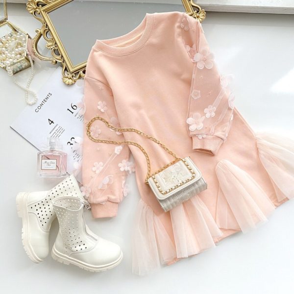 Dívčí růžové mikinové šaty s krajkou - 130