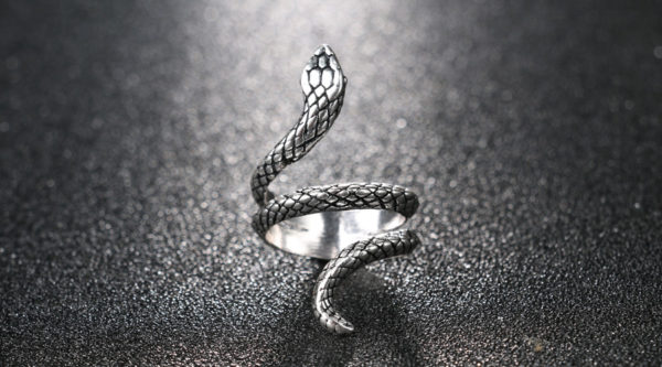 Dámský hadí prsten