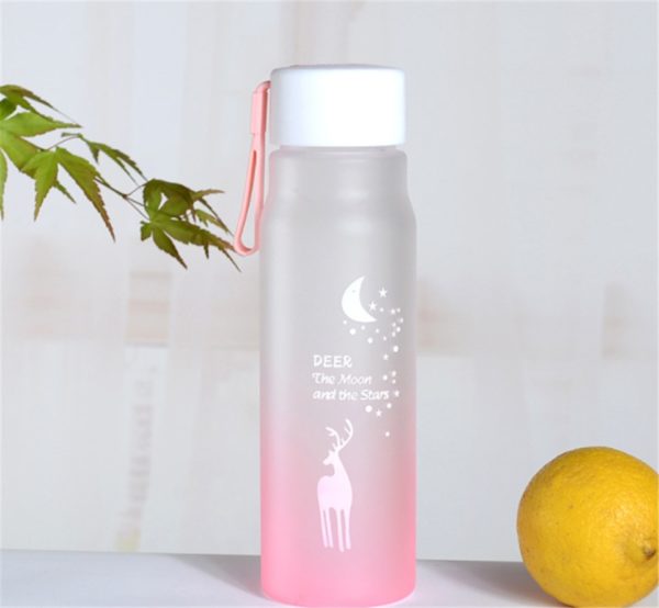 Moderní plastová láhev na vodu Jelen - Růžová