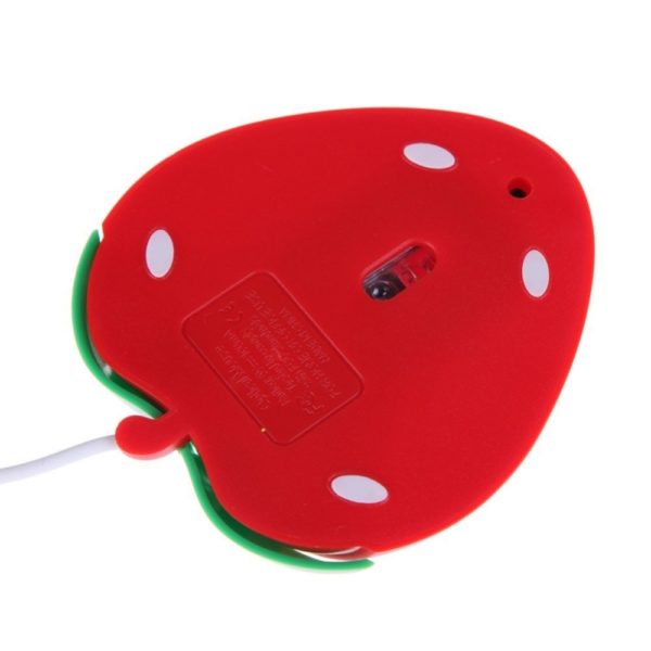 Počítačová USB myš ve tvaru jahody